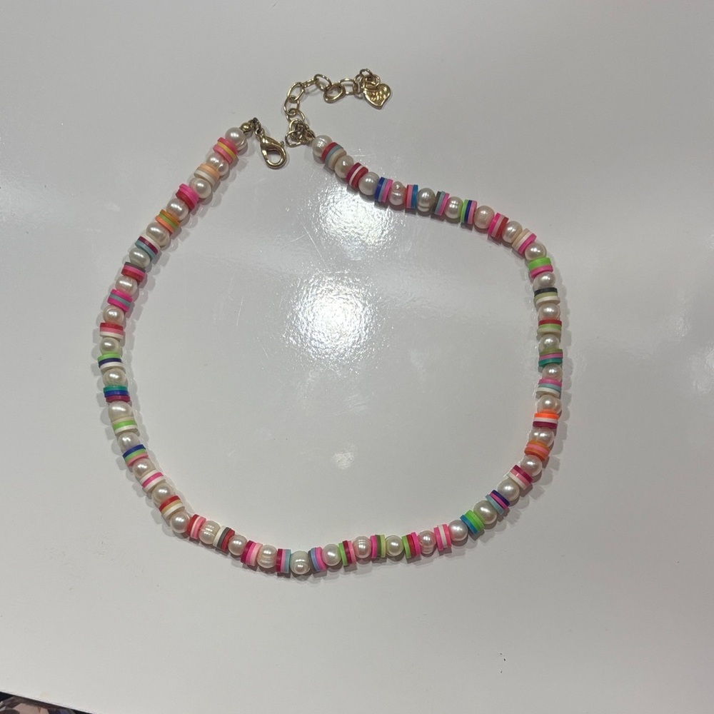 Multicolor beaded pearl necklace frasterling silver. Barley worn.​